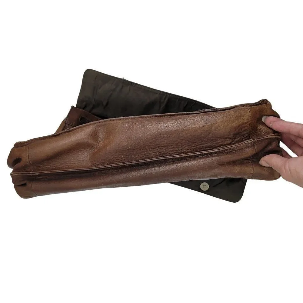 Vintage 80's Wilsons Leather Briefcase Leather Adventure Core Indian Jones Brown